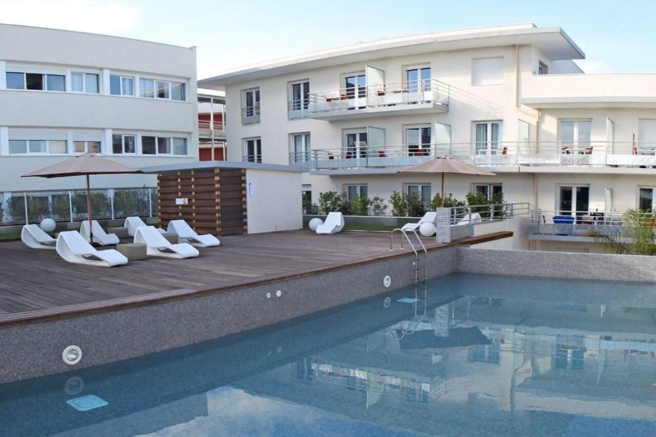 Comfort Aparthotel Antibes Le Maestria Exteriör bild